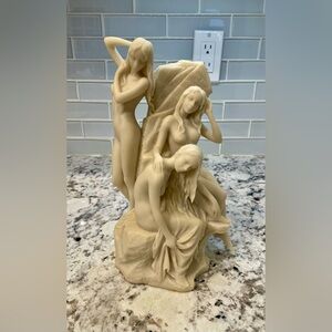 VTG “The Bathers Water Nymph Statue” or “The Three Graces” by Veronese Design